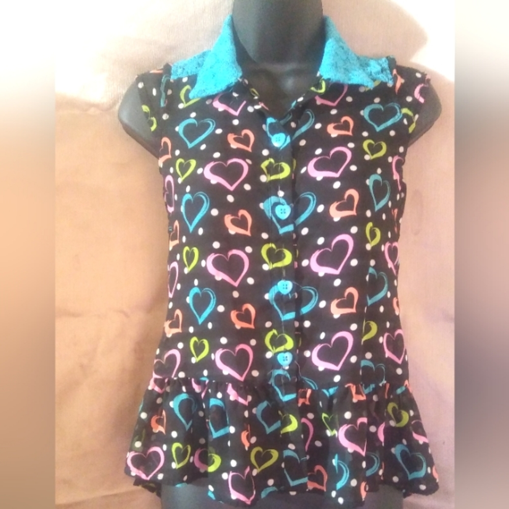 "GEORGE" Girl's Sheer Heart Print Sleeveless Lace Collar Ruffled Button Down Top
